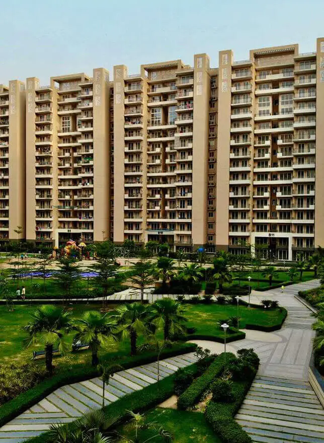 luxury apartments at tulip crimson